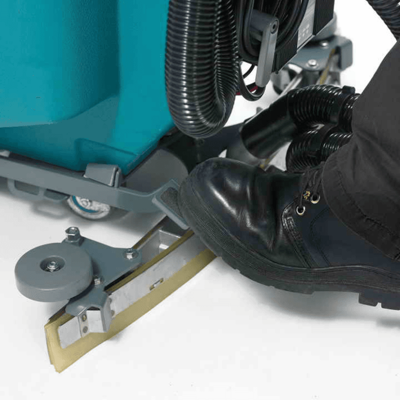 T2 foot pedal_1_resize