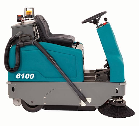6100 Right with Side Vacuum Wand